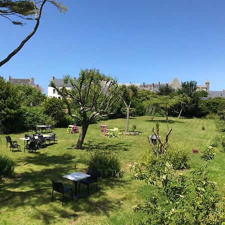 Hotel D'Angleterre Roscoff Eksteriør billede